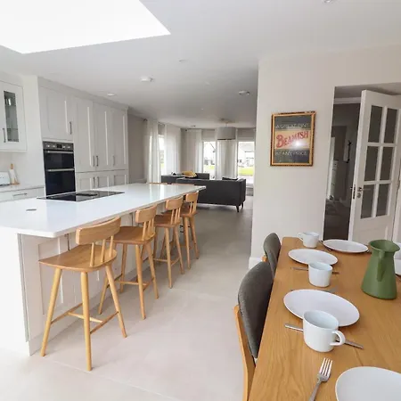 19a Lighthouse Village Holiday home